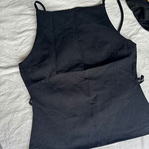 Backless top